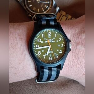 Timex Expedition Field Watch Green Dial NATO Strap Excellent